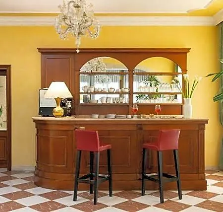 Cipro Готель Lido di Venezia